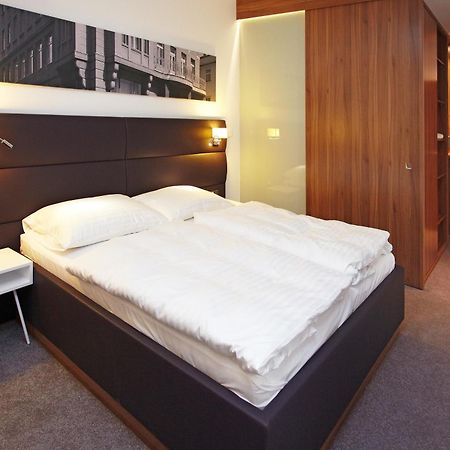 Konference Park Hotel Градец-Кралове Экстерьер фото